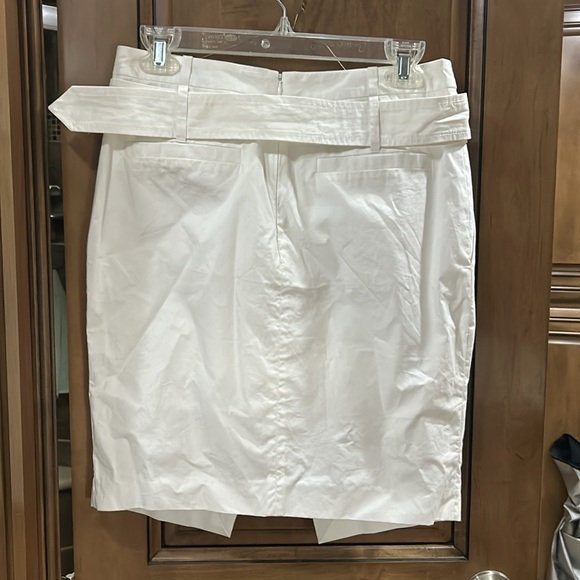 White Barbara Bui Skirt Size 38. - Picture 2 of 11